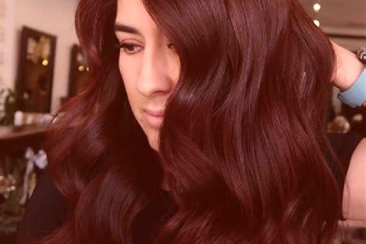 Iris, 39, a auburn dark-eyed mixed companion based in Filighera. Offering Massage, Party Girl, Overnight. Available for incall and outcall, day and evening d...