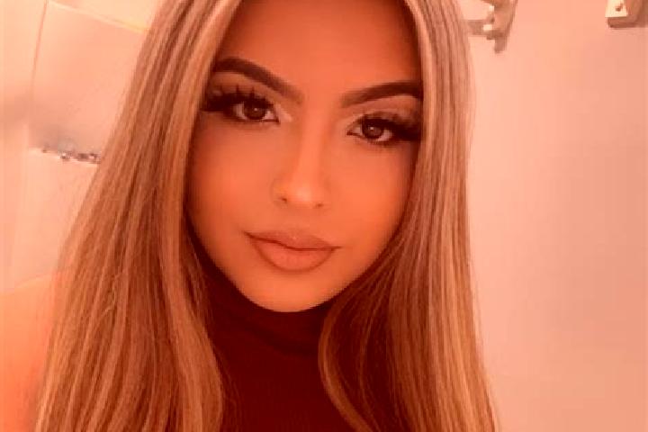 Iris, 39, a blonde grey-eyed latina companion based in Westmorland Heights. Offering Roleplay, OWO, Overnight. Available for incall and outcall, overnight bo...
