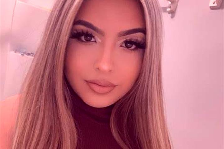 Iris, 39, a red blue-eyed mixed companion based in Pefka. Offering Striptease, Tantra, Fetish. Available for incall and outcall, overnight bookings available.