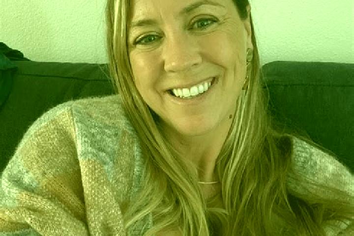 Iris, 39 — Escort in Indialantic, United States