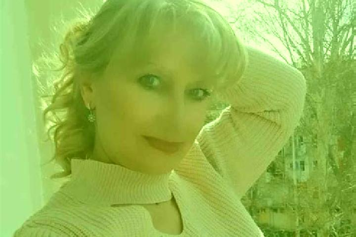Iris, 39 — Escort in Naila, Germany