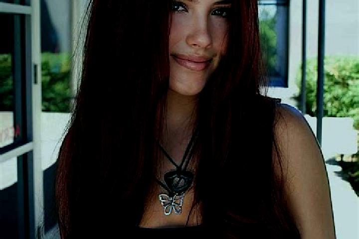 Isabella, 20, a auburn dark-eyed asian companion based in Rokytov. Offering CIM, Massage, Duos, Girlfriend Experience, Deep French Kissing. Available for inc...
