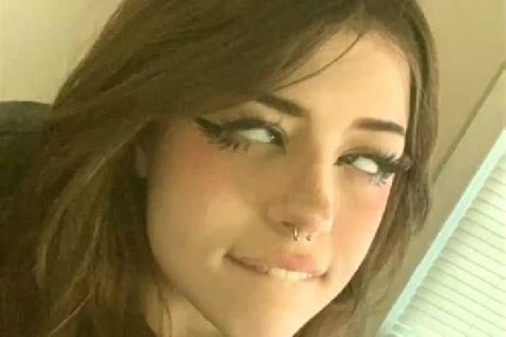 Isabella, 20, a black brown-eyed caucasian companion based in Binger. Offering Party Girl, Deep French Kissing, OWO, Massage, BDSM. Available for incall and ...