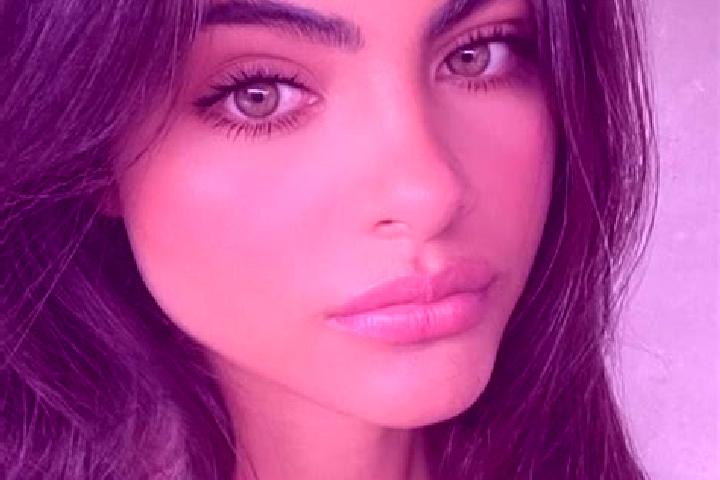 Isabella, 20, a brunette green-eyed caucasian companion based in Barker Ten Mile. Offering Fetish, Massage. Available for incall and outcall, day and evening...