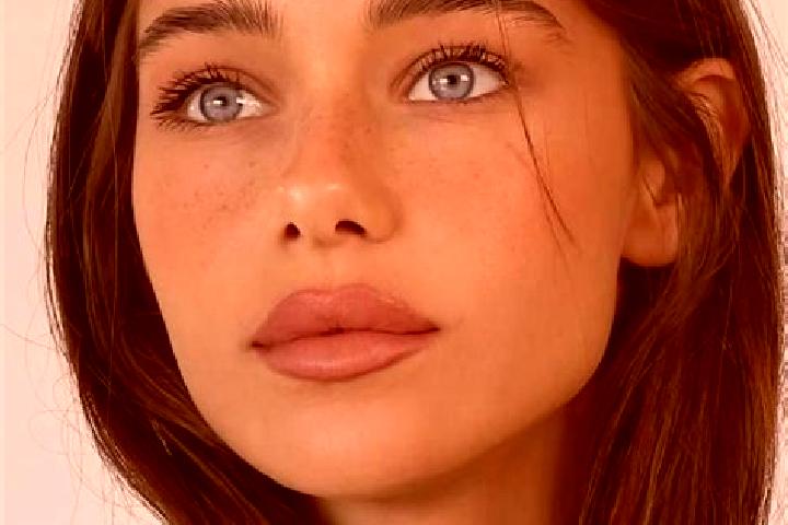 Isabella, 20, a brunette grey-eyed asian companion based in Barharwa. Offering Girlfriend Experience, 69. Available for incall and outcall, overnight booking...