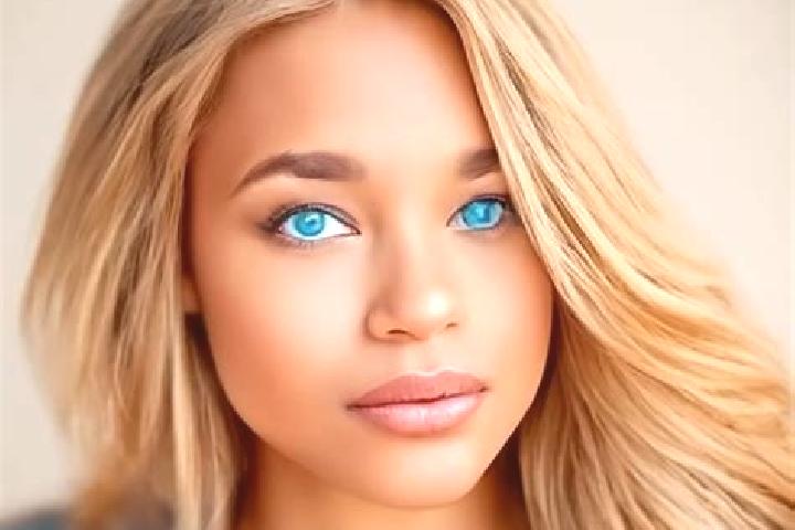 Isabella, 20, a dark blonde blue-eyed latina companion based in Wukang. Offering Domination, GFE, Couples, OWO. Available for incall and outcall, day and eve...