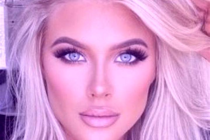 Isabella, 20, a platinum blonde amber-eyed mediterranean companion based in Bacheli. Offering Massage, Domination, CIM. Available for incall and outcall, ove...