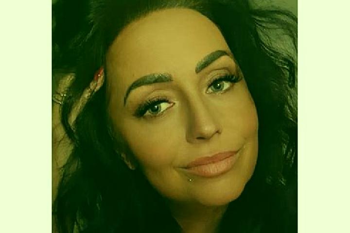 Isabella, 20 — Escort in Bobrowniki, Poland