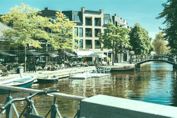 Isabella, 20 — Escort in Voorschoten, Netherlands