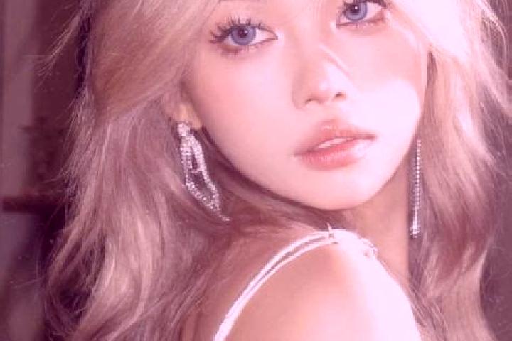 Isabella, 21, a blonde grey-eyed asian companion based in Uniejow. Offering Couples, OWO, Duos, Domination, Overnight. Available for incall and outcall, over...