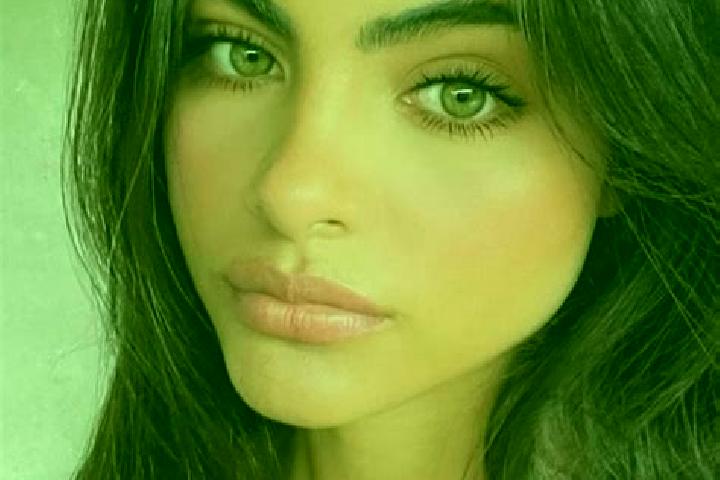 Isabella, 21, a chestnut green-eyed indian companion based in Hazelwood Park. Offering Roleplay, Striptease, Deep French Kissing, Duos. Available for incall ...