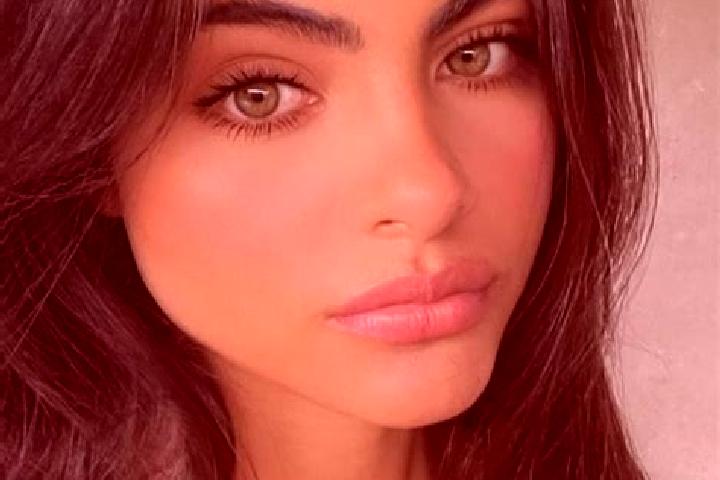 Isabella, 21, a chestnut green-eyed indian companion based in Varages. Offering Girlfriend Experience, Striptease, GFE. Available for incall and outcall, ove...