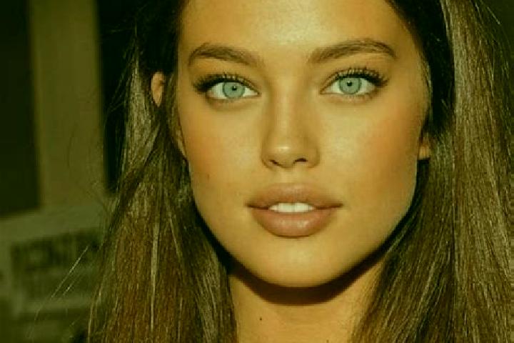 Isabella, 21, a chestnut green-eyed mixed companion based in Villa Ortuzar. Offering Domination, Girlfriend Experience, Massage, Striptease, Dinner Date. Ava...