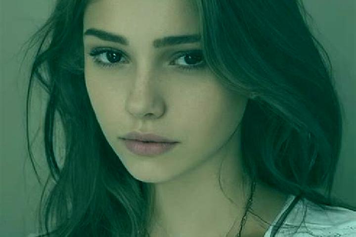 Isabella, 21, a chestnut grey-eyed slavic companion based in Sainte-Genevieve-de-Batiscan. Offering Tantra, Striptease, 69. Available for incall and outcall,...