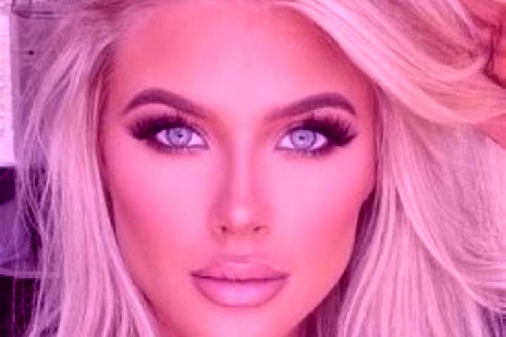 Isabella, 21, a platinum blonde dark-eyed mediterranean companion based in Bun Barat. Offering OWO, CIM, A-Level, Striptease, 69. Available for incall and ou...