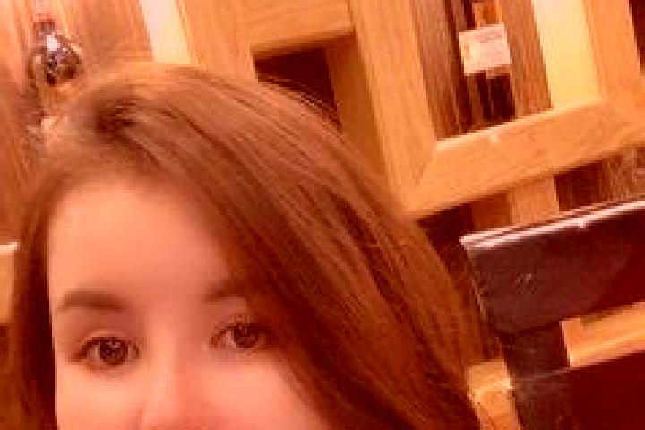 Isabella, 21 — Escort in Bucu Lor, Indonesia