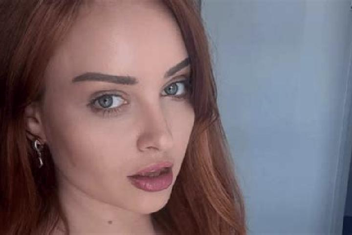 Isabella, 21 — Escort in Sees, France