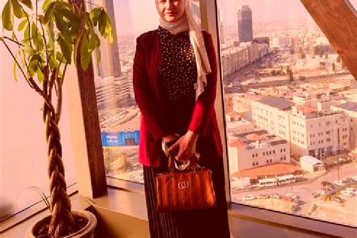 Isabella, 21 — Escort in Tibnah, Jordan