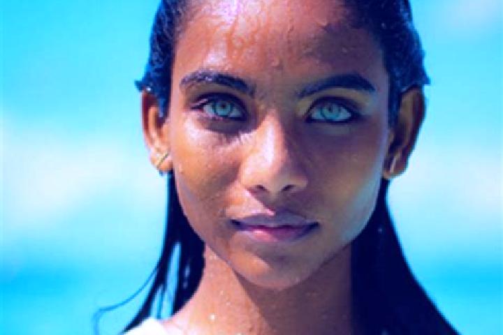 Isabella, 22, a auburn blue-eyed indian companion based in Santiago del Collado. Offering Deep French Kissing, 69, Couples, Duos. Available for incall and ou...