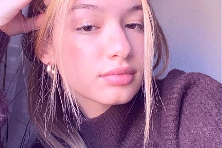 Isabella, 22, a blonde brown-eyed mixed companion based in Teteghem. Offering Roleplay, Deep French Kissing, GFE, Duos. Available for incall and outcall, day...