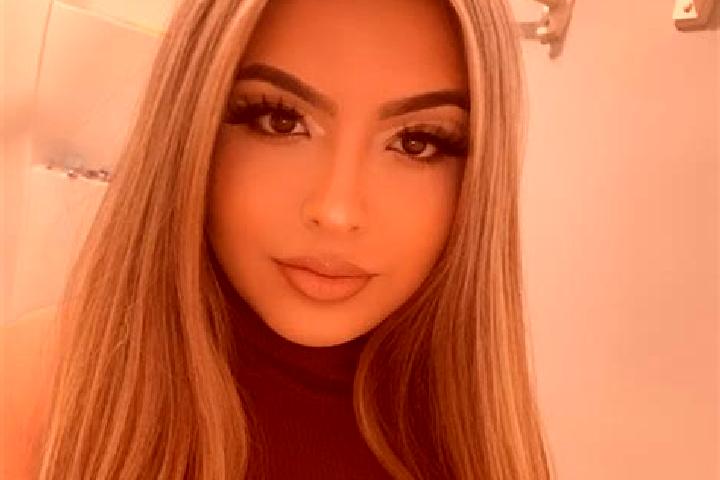 Isabella, 22, a blonde dark-eyed latina companion based in Pahaniemi. Offering BDSM, Duos, Dinner Date, Travel Companion, Fetish. Available for incall and ou...