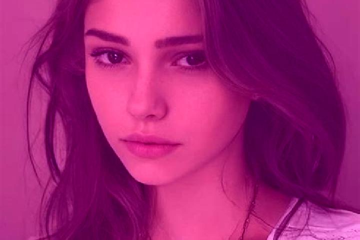 Isabella, 22, a brunette amber-eyed slavic companion based in Nowosielce. Offering Roleplay, Overnight, Deep French Kissing, 69, Party Girl. Available for in...