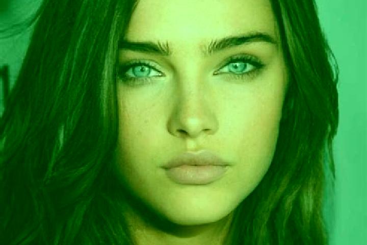 Isabella, 22, a brunette grey-eyed caucasian companion based in San Jose de Cervera. Offering Roleplay, Overnight, Domination. Available for incall and outca...