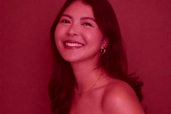 Isabella, 22 — Escort in Borbon, Philippines