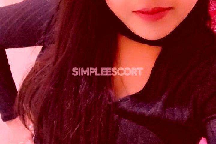 Isabella, 22 — Escort in Kunnatnad, India