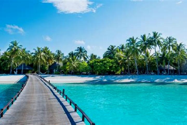 Isabella, 22 — Escort in Papao, French Polynesia