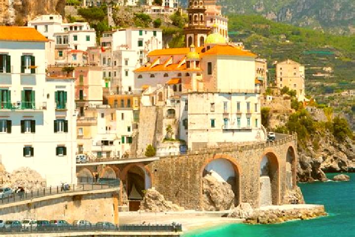 Isabella, 22 — Escort in Pozzo, Italy