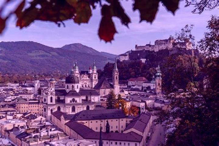 Isabella, 22 — Escort in Unterauersbach, Austria