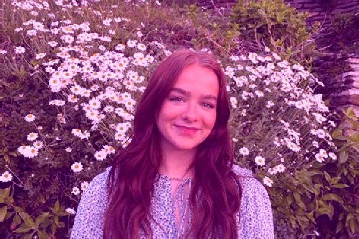 Isabella, 22 — Escort in West Hallam, United Kingdom