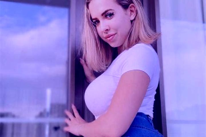 Isabella, 23, a blonde dark-eyed latina companion based in Meensel-Kiezegem. Offering Travel Companion, Dinner Date, 69. Available for incall and outcall, ov...