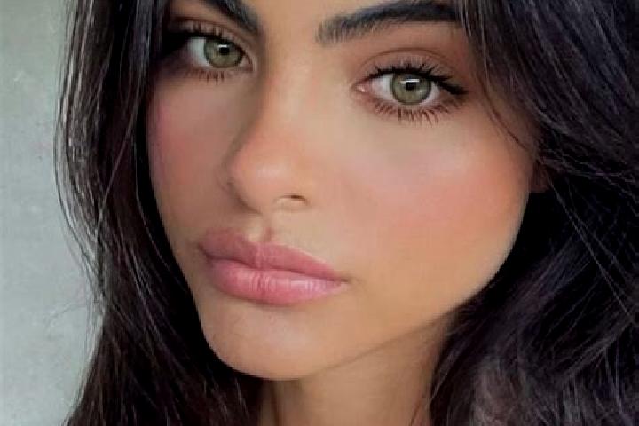 Isabella, 23, a brunette dark-eyed ebony companion based in Chamkor. Offering Deep French Kissing, Overnight, CIM. Available for incall and outcall, day and ...