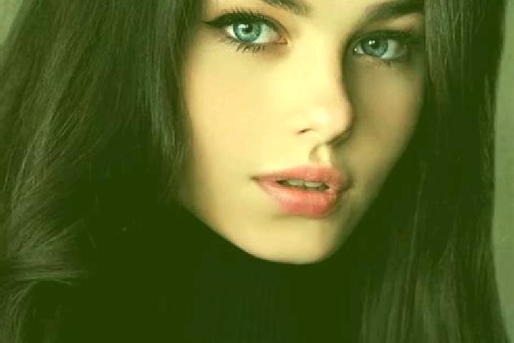 Isabella, 23, a brunette grey-eyed slavic companion based in Broekerhaven. Offering BDSM, CIM, Fetish, Dinner Date. Available for incall and outcall, day and...