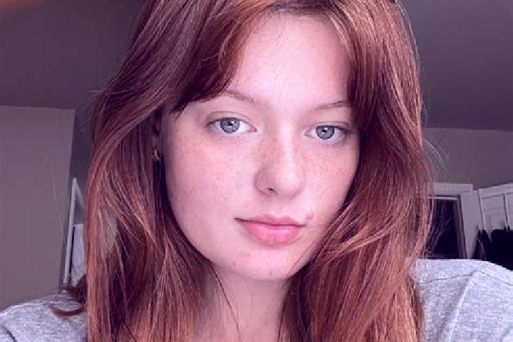 Isabella, 23, a red green-eyed mixed companion based in Sde Eliyyahu. Offering OWO, A-Level, Girlfriend Experience. Available for incall and outcall, overnig...