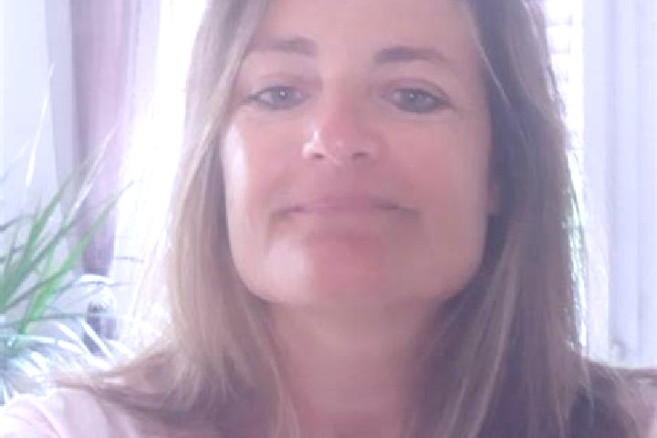 Isabella, 23 — Escort in Chapdes-Beaufort, France