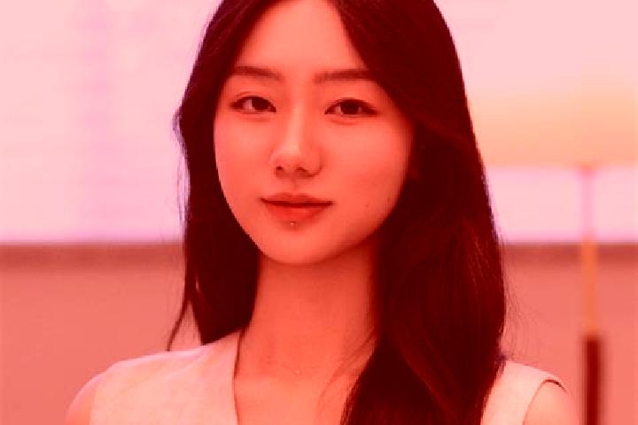 Isabella, 23 — Escort in Jialu, China