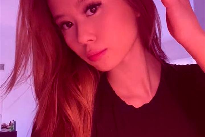 Isabella, 23 — Escort in Kasli, Russia