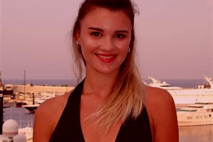 Isabella, 23 — Escort in Kobuleti, Georgia