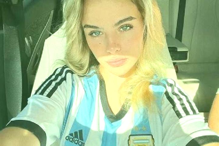 Isabella, 23 — Escort in Minga Pora, Paraguay