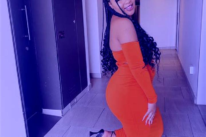 Isabella, 23 — Escort in Mqanduli, South Africa