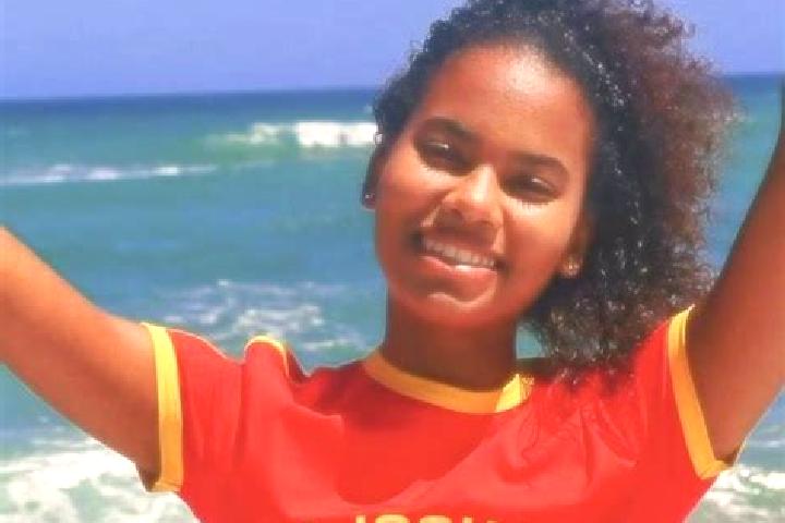 Isabella, 23 — Escort in Soyo, Angola