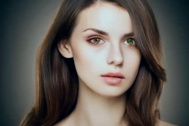 Isabella, 24, a auburn amber-eyed european companion based in Azov. Offering Couples, Striptease, Overnight. Available for incall and outcall, overnight book...