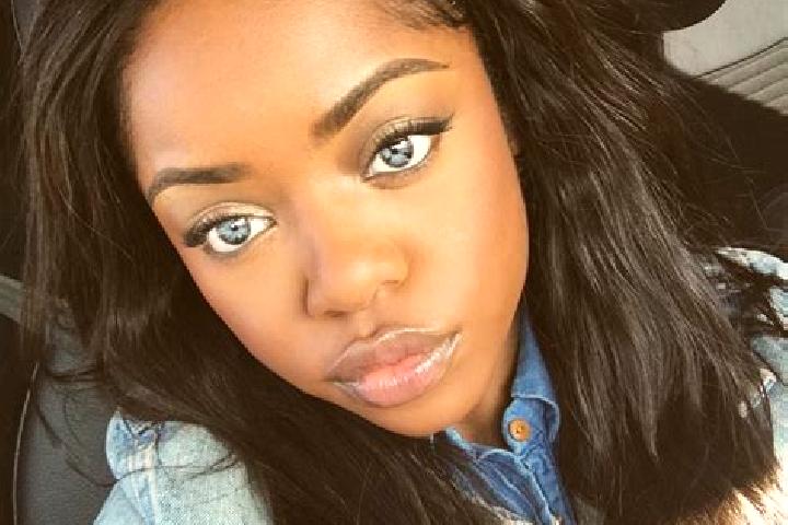 Isabella, 24, a auburn blue-eyed ebony companion based in Lala Musa. Offering BDSM, Overnight, OWO, Party Girl. Available for incall and outcall, overnight b...