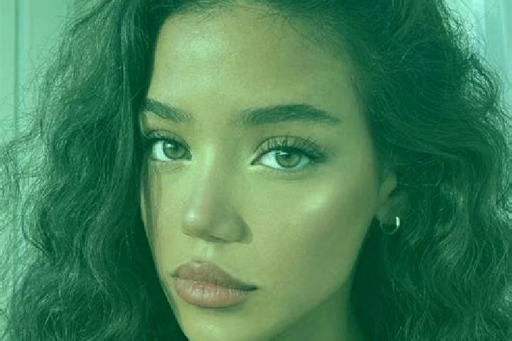 Isabella, 24, a black brown-eyed european companion based in Accettura. Offering OWO, BDSM, Roleplay, Domination. Available for incall and outcall, day and e...