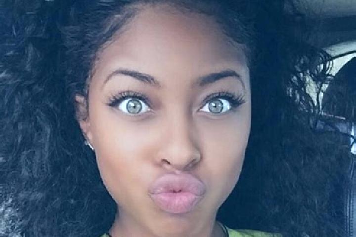 Isabella, 24, a black green-eyed ebony companion based in Laguna Prieta. Offering OWO, Erotic Massage, GFE, Roleplay. Available for incall and outcall, day a...