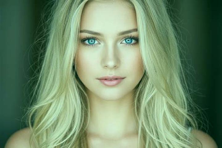 Isabella, 24, a blonde amber-eyed mixed companion based in Carfin. Offering Dinner Date, GFE, Fetish, BDSM. Available for incall and outcall, day and evening...