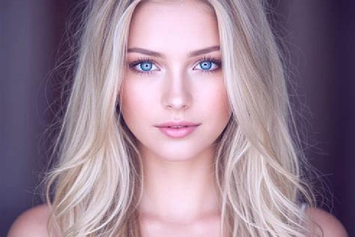 Isabella, 24, a blonde brown-eyed mixed companion based in Villany. Offering GFE, Prostate Massage. Available for incall and outcall, overnight bookings avai...